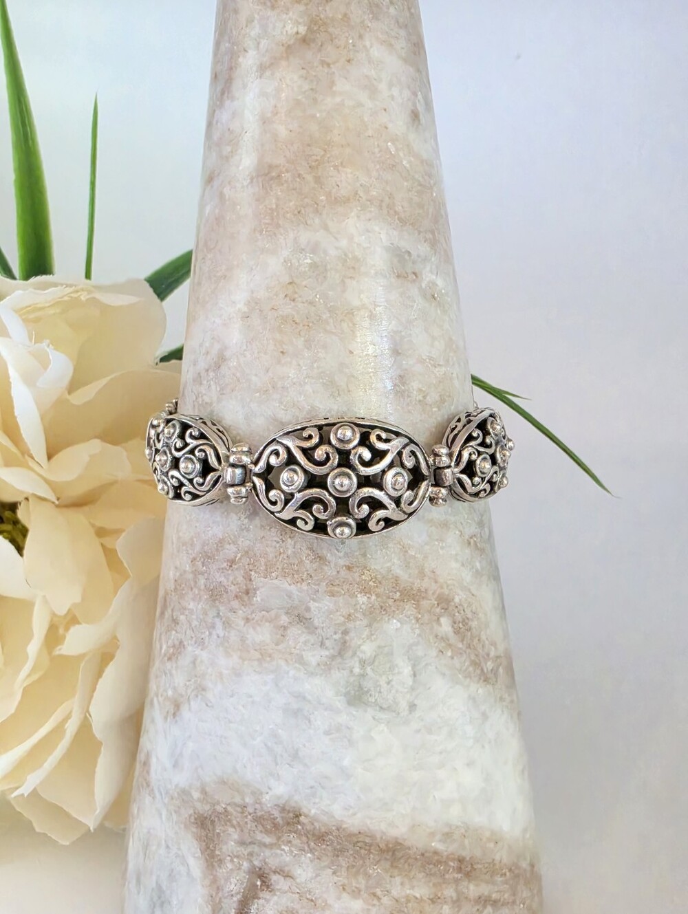 Sterling Silver .925 Gorgeous Bali Style Scrollwork Adjustable Bracelet